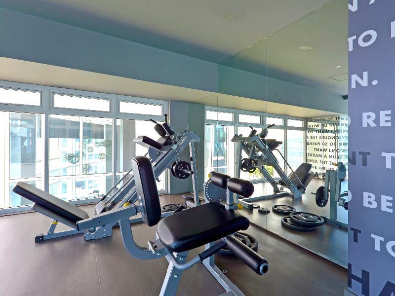 Currency Serviced Suites Pasig City Extérieur photo