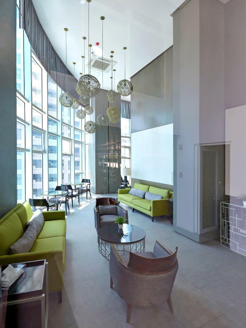 Currency Serviced Suites Pasig City Extérieur photo