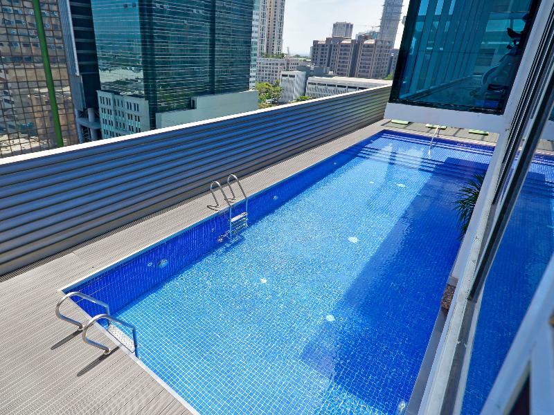 Currency Serviced Suites Pasig City Extérieur photo