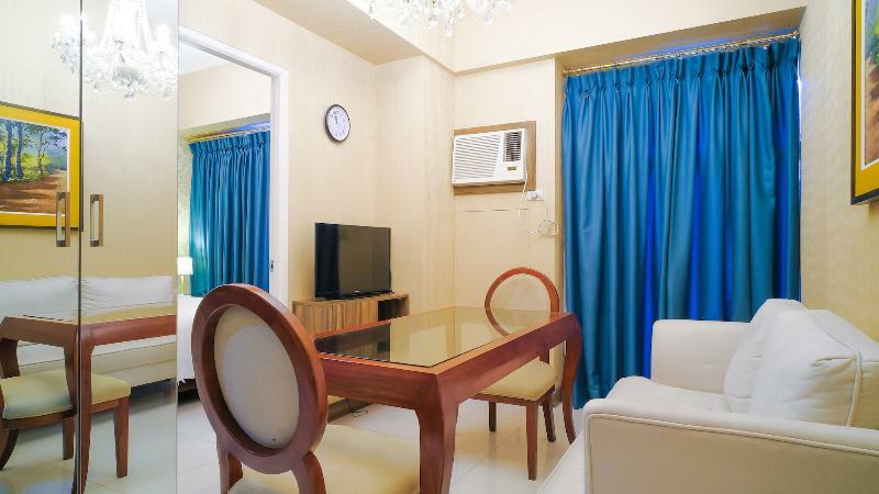 Currency Serviced Suites Pasig City Extérieur photo