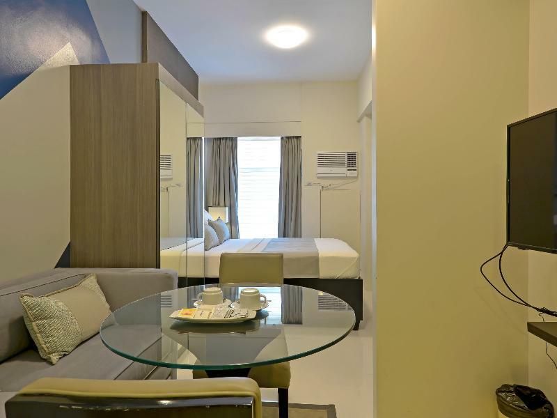 Currency Serviced Suites Pasig City Extérieur photo