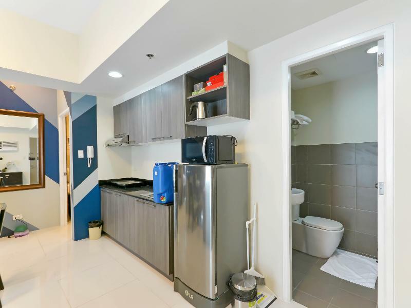 Currency Serviced Suites Pasig City Extérieur photo