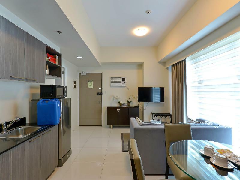 Currency Serviced Suites Pasig City Extérieur photo