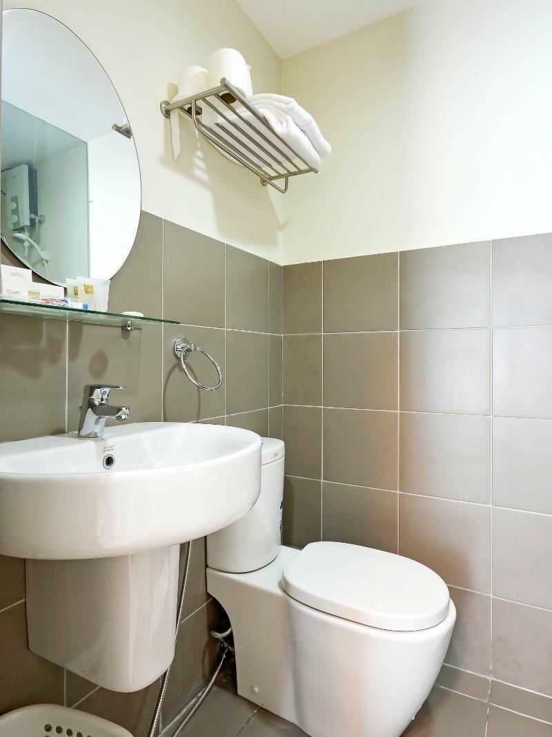 Currency Serviced Suites Pasig City Extérieur photo